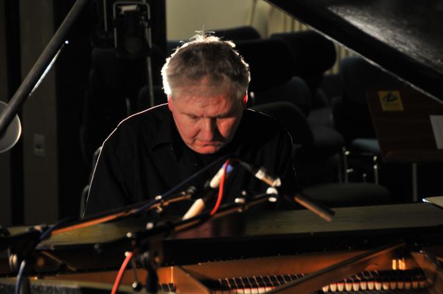 CHRISTOF HERINGER  KLAVIERAUFNAHMEN 16.3.2013 BAUERSTUDIOS